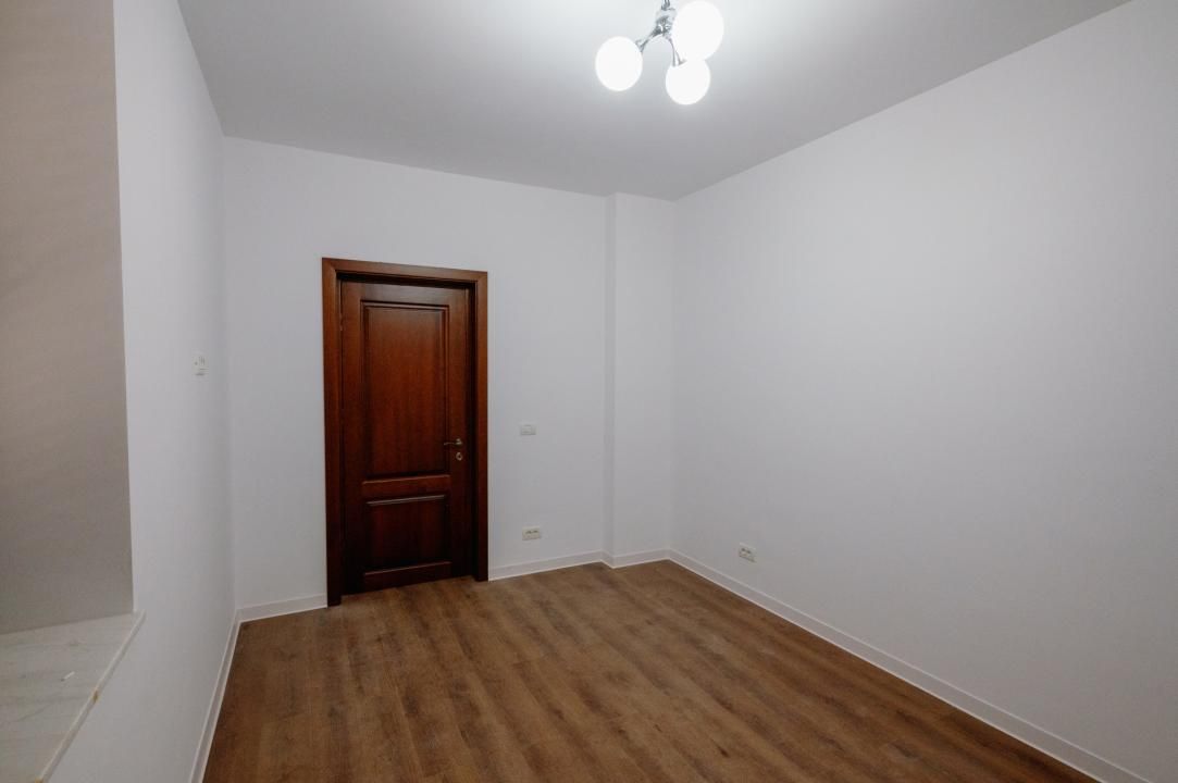 Casă cu 4 camere de vânzare în Central, Ștefănești – fotografia 5 din 64