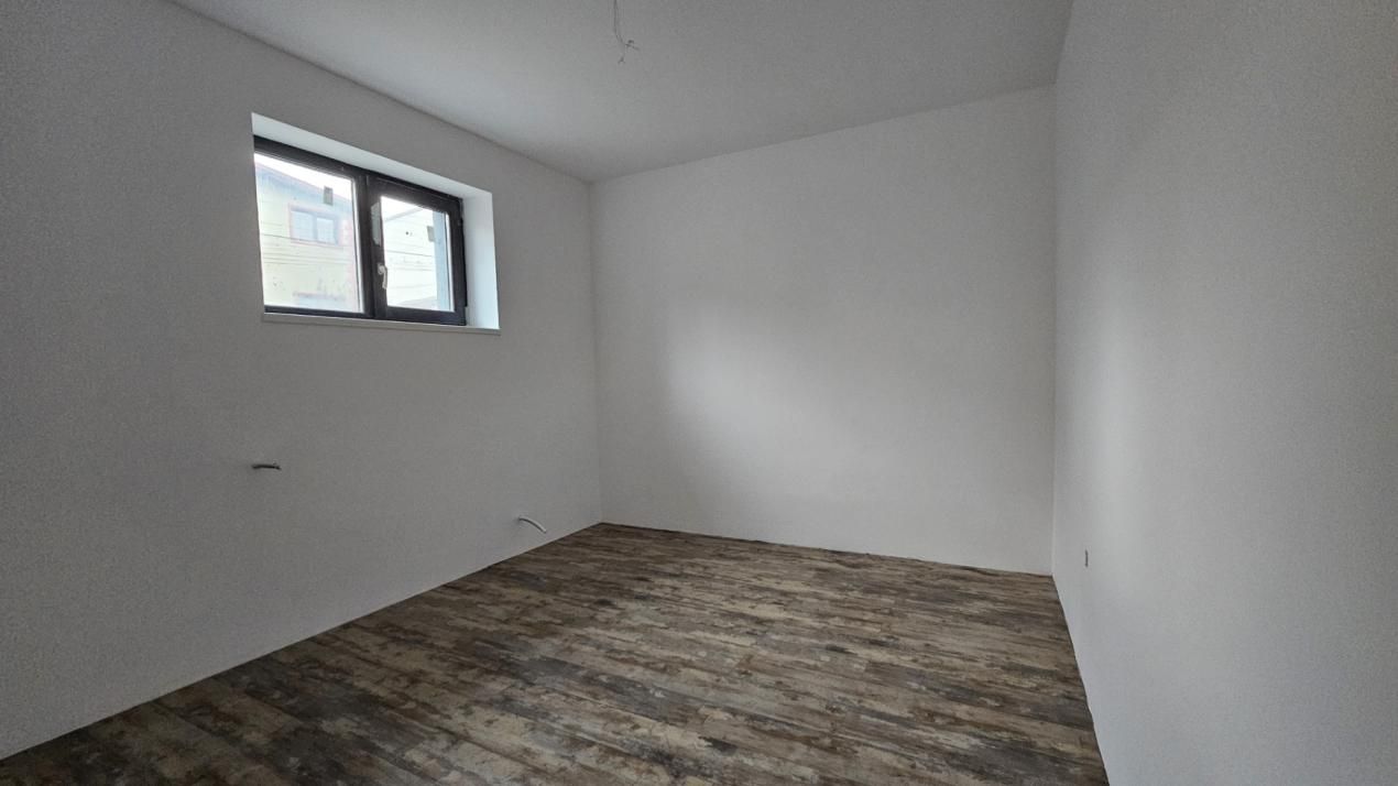 Apartament cu 3 camere de vânzare în Crângași, București – fotografia 12 din 19