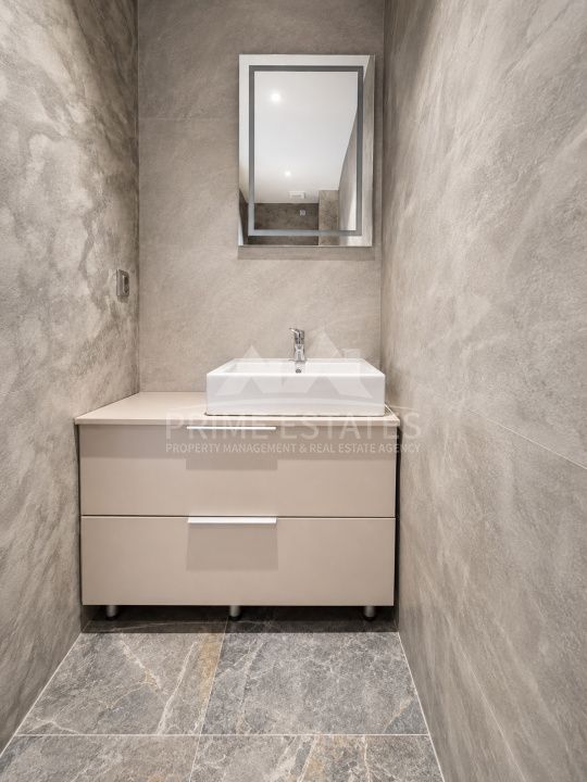 Casă cu 5 camere de vânzare în Exterior Est, Tunari – fotografia 17 din 26