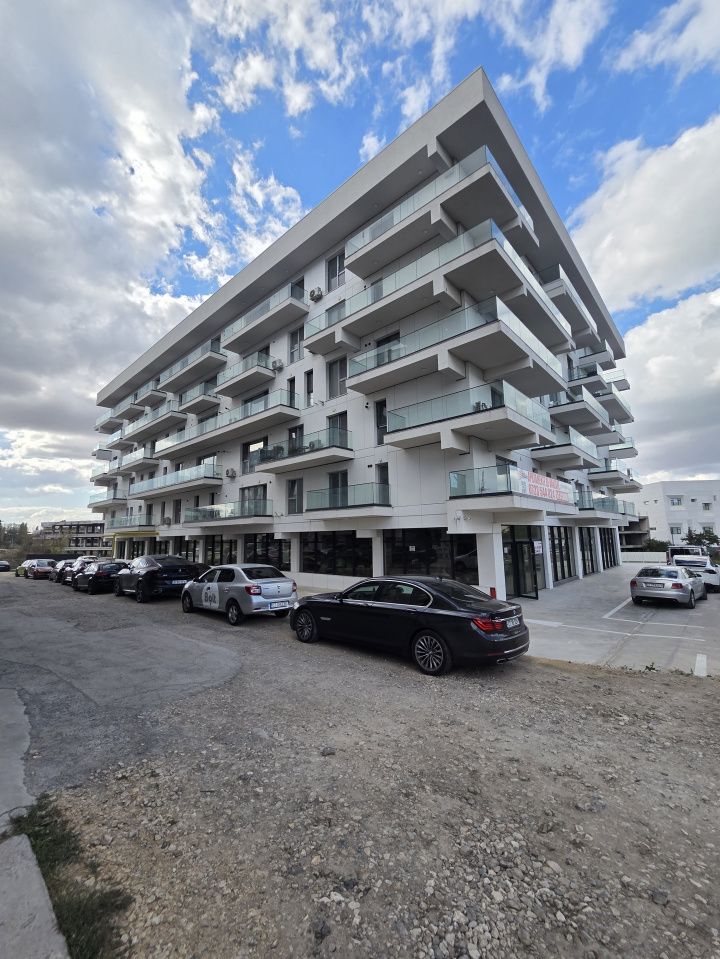 Apartament cu 2 camere de vânzare în Universitate, Constanța – fotografia 1 din 13