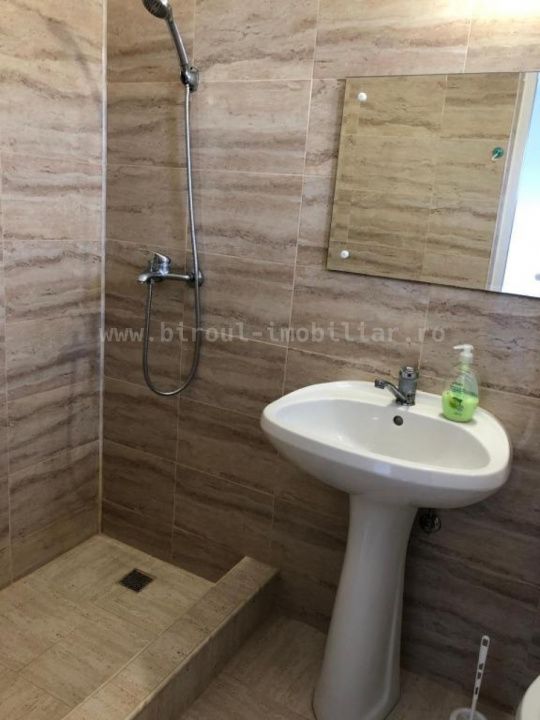 Hotel / pensiune cu 15 camere de vânzare în Est, Costinesti – fotografia 10 din 16