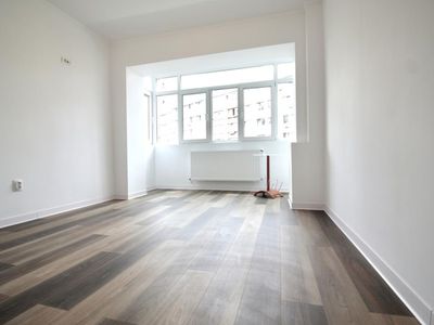 Apartament cu 3 camere de închiriat în Teiul Doamnei, București – fotografia 4 din 15
