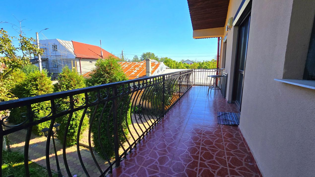 Casă cu 8 camere de vânzare în Central, Afumați – fotografia 26 din 91