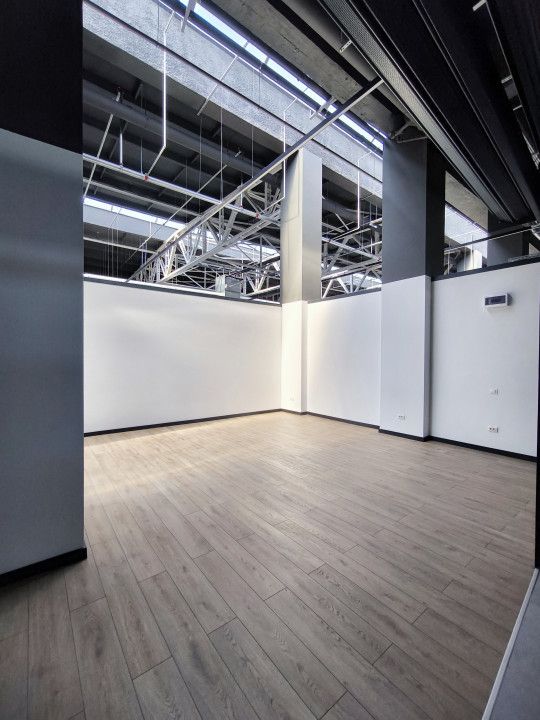 Spațiu comercial cu 13 camere de închiriat în Bartolomeu, Brașov – fotografia 4 din 16