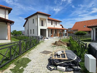 Spațiu comercial cu 99 camere de vânzare în Central, Corbeanca – fotografia 3 din 25