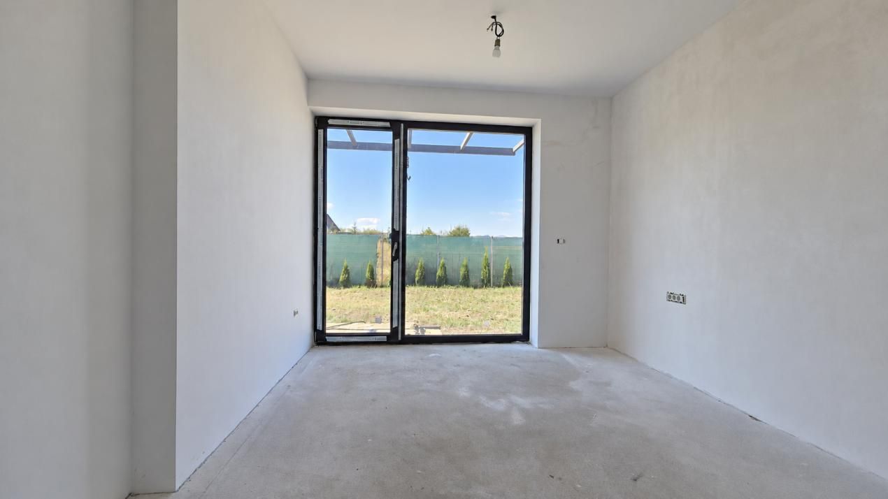 Casă cu 5 camere de vânzare în Central, Cristian – fotografia 18 din 26