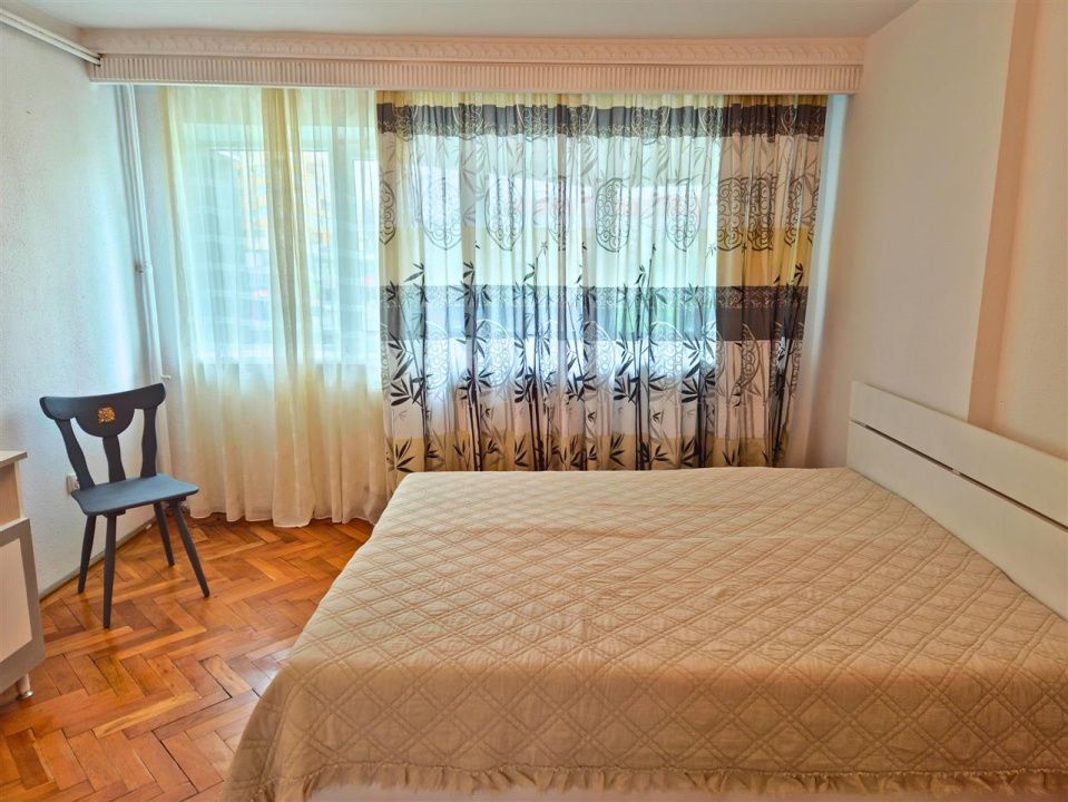 Apartament cu 3 camere de închiriat în Central, Râmnicu Vâlcea – fotografia 1 din 15