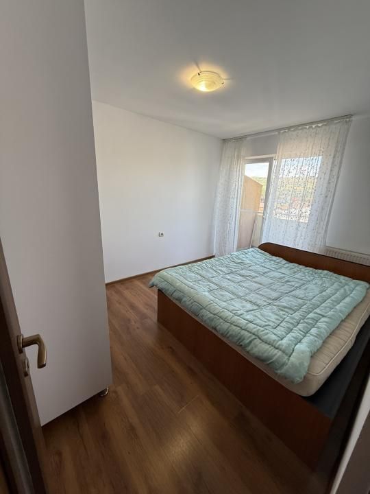 Apartament cu 3 camere de vânzare în Florilor, Florești – fotografia 3 din 18