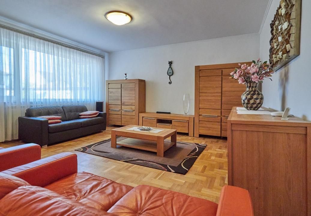 Casă cu 6 camere de închiriat în Bucureștii Noi, București – fotografia 3 din 30