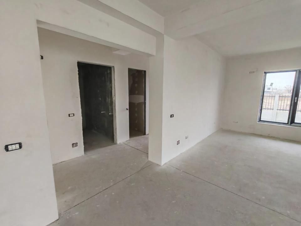 Casă cu 5 camere de vânzare în Tunari – fotografia 18 din 20