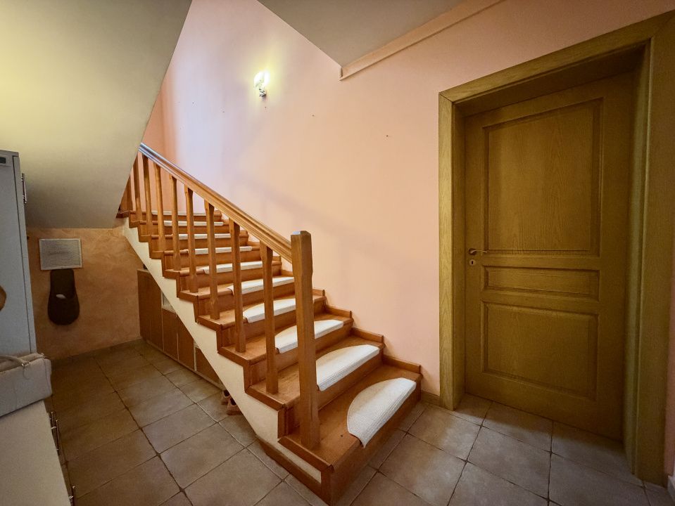 Casă cu 5 camere de vânzare în Central, Sânandrei – fotografia 17 din 22