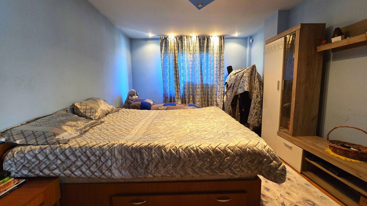 Casă cu 8 camere de vânzare în Central, Afumați – fotografia 70 din 91