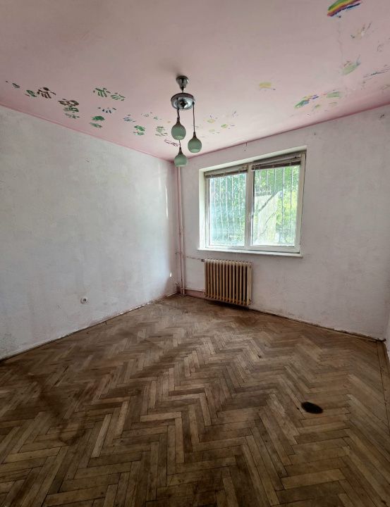 Apartament cu 3 camere de vânzare în Tomis IV, Constanța – fotografia 5 din 13