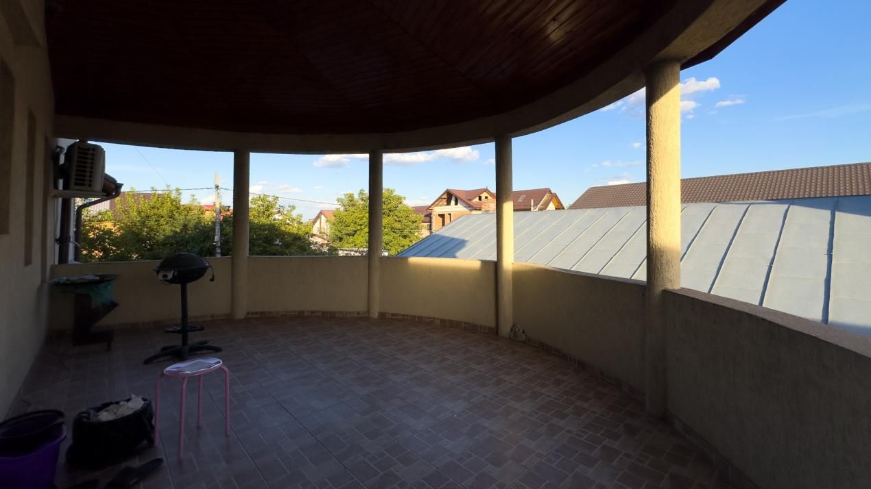 Casă cu 9 camere de vânzare în Afumați – fotografia 11 din 17