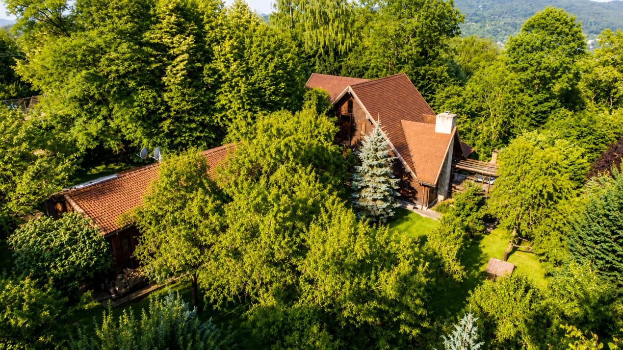 Casă cu 6 camere de vânzare în Nistoresti – fotografia 8 din 25