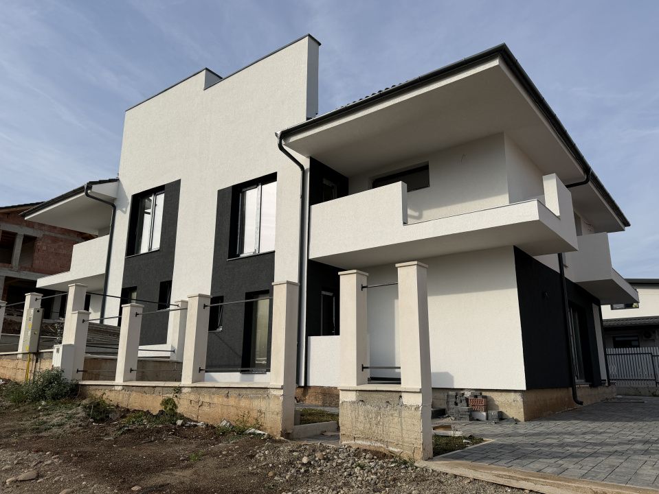 Casă cu 4 camere de vânzare în Cetate, Alba Iulia – fotografia 5 din 8