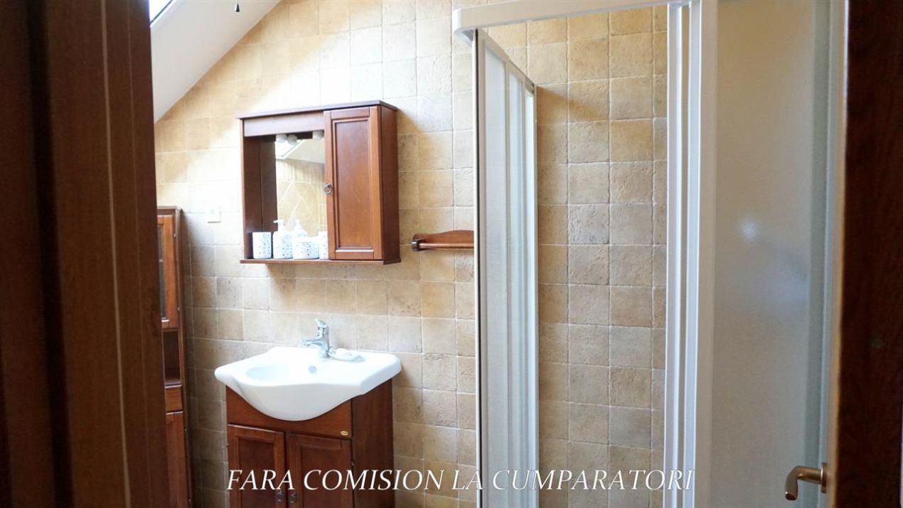 Casă cu 5 camere de vânzare în Muereasca – fotografia 16 din 30
