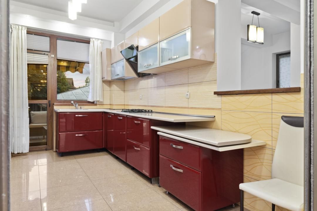 Casă cu 8 camere de vânzare în Vatra Luminoasa, București – fotografia 37 din 38