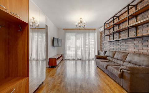 Apartament cu 3 camere de vânzare în Băneasa, București