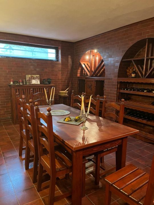 Casă cu 13 camere de vânzare în Exterior Est, Crevedia – fotografia 49 din 54
