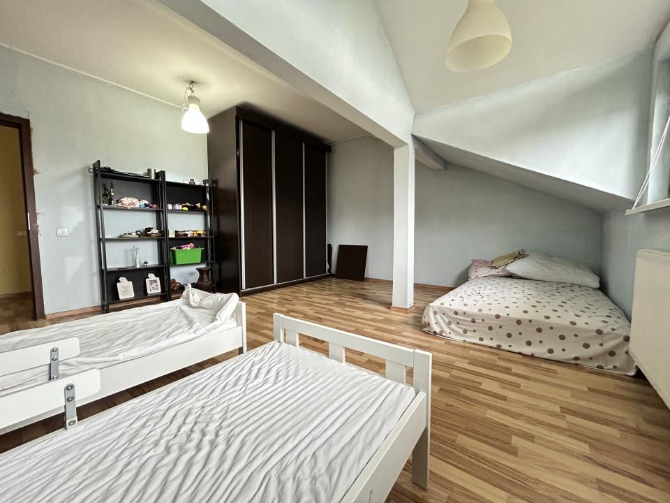 Casă cu 7 camere de vânzare în Central, Pantelimon – fotografia 6 din 20