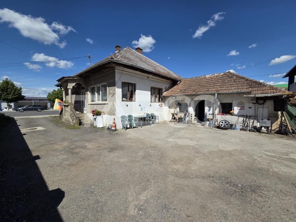 Casă cu 2 camere de vânzare în Făgăraș – fotografia 2 din 4