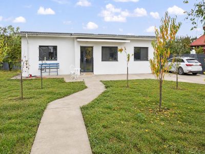Casă cu 4 camere de vânzare în Central, Ghermanesti – fotografia 4 din 26