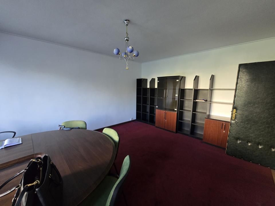 Garsonieră cu 2 camere de vânzare în Libertatii, București – fotografia 3 din 13