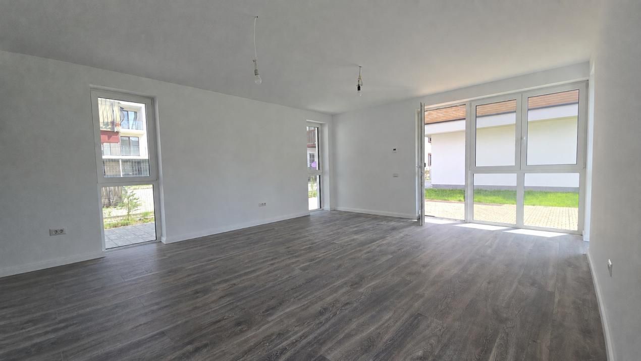 Casă cu 4 camere de vânzare în Tractorul, Brașov – fotografia 1 din 25