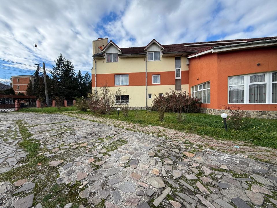 Hotel / pensiune cu 25 camere de vânzare în Sighetu Marmației – fotografia 43 din 51