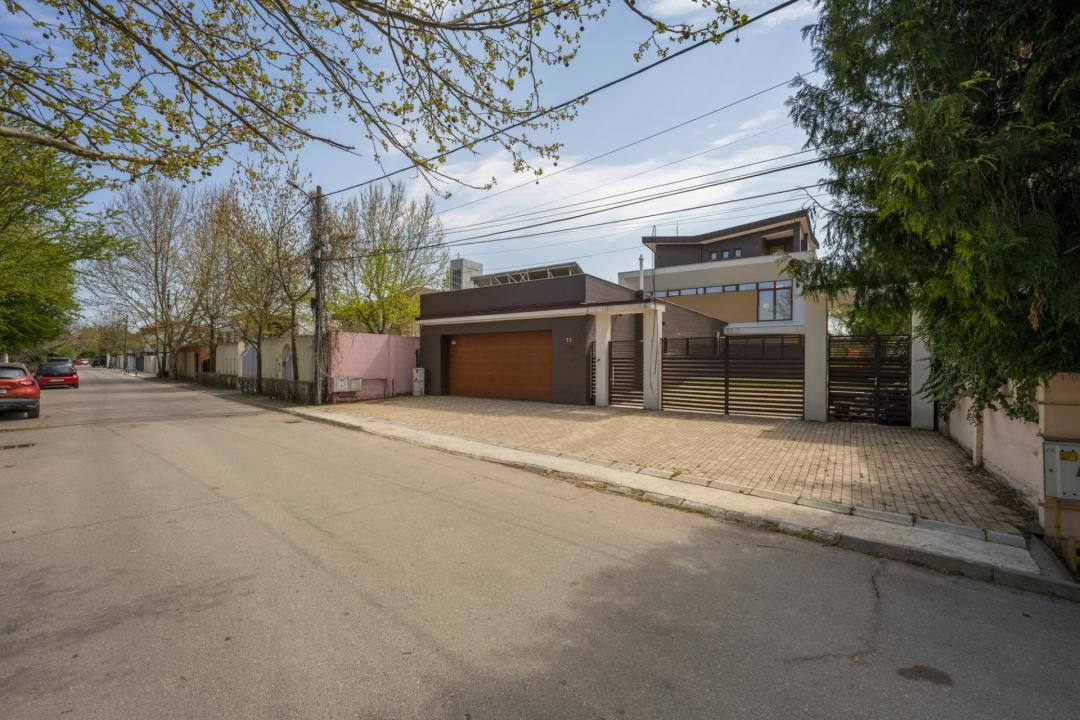Casă cu 7 camere de vânzare în Mogoșoaia – fotografia 24 din 26