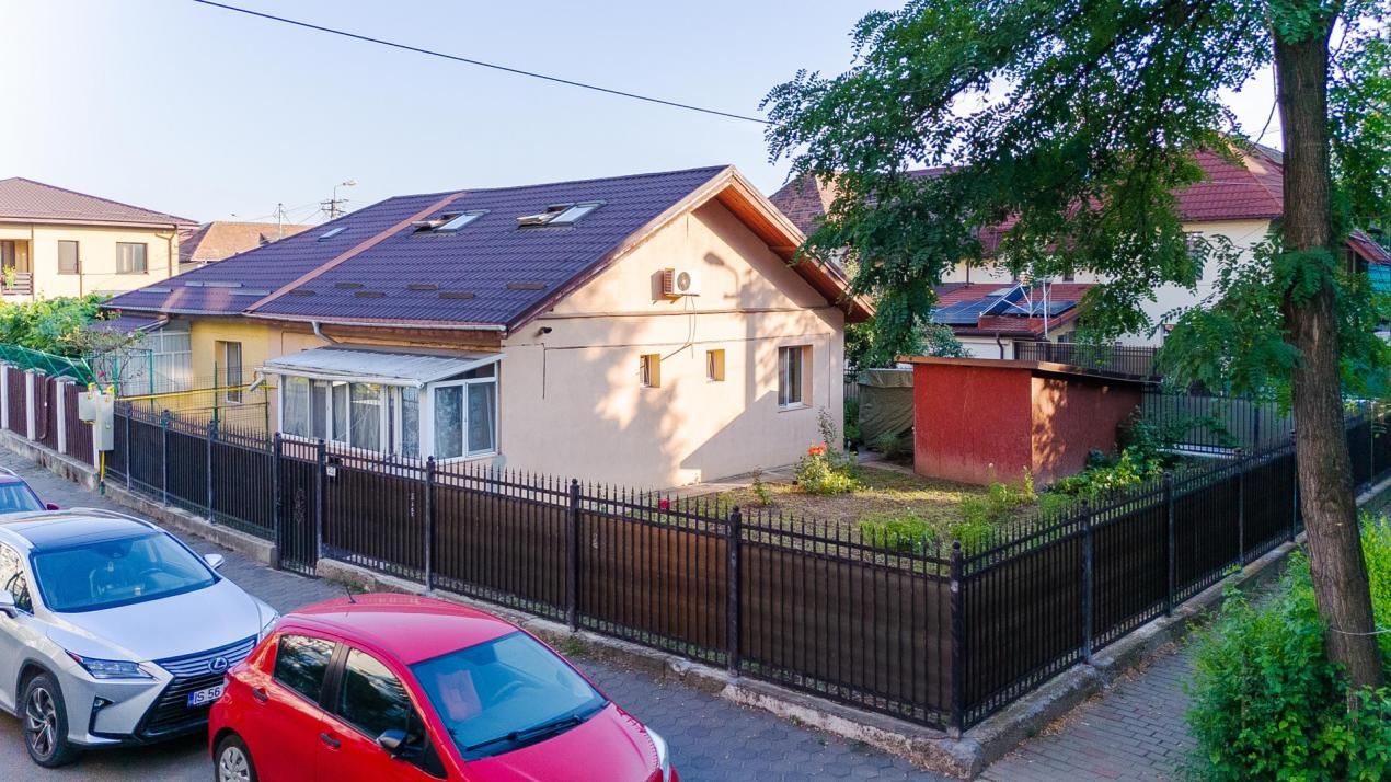 Casă cu 4 camere de vânzare în Podul de Piatra, Iași – fotografia 2 din 18