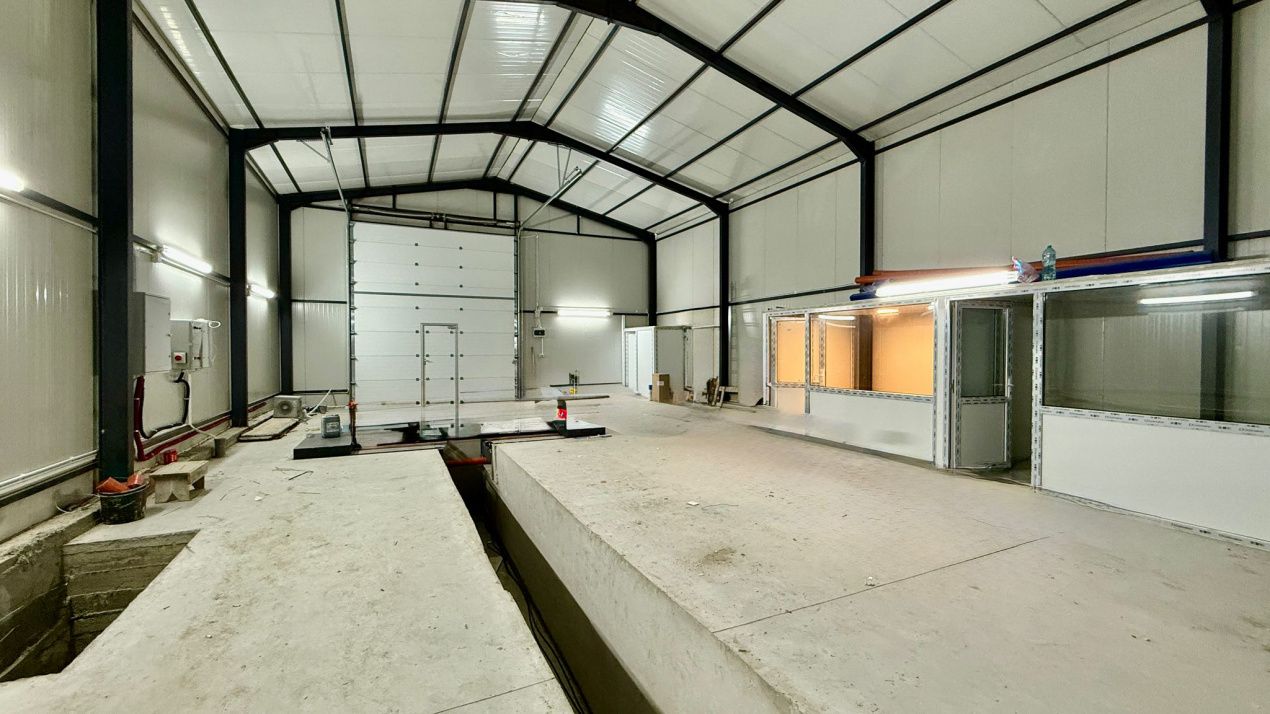 Spațiu industrial cu 3 camere de închiriat în Ovidiu – fotografia 2 din 15