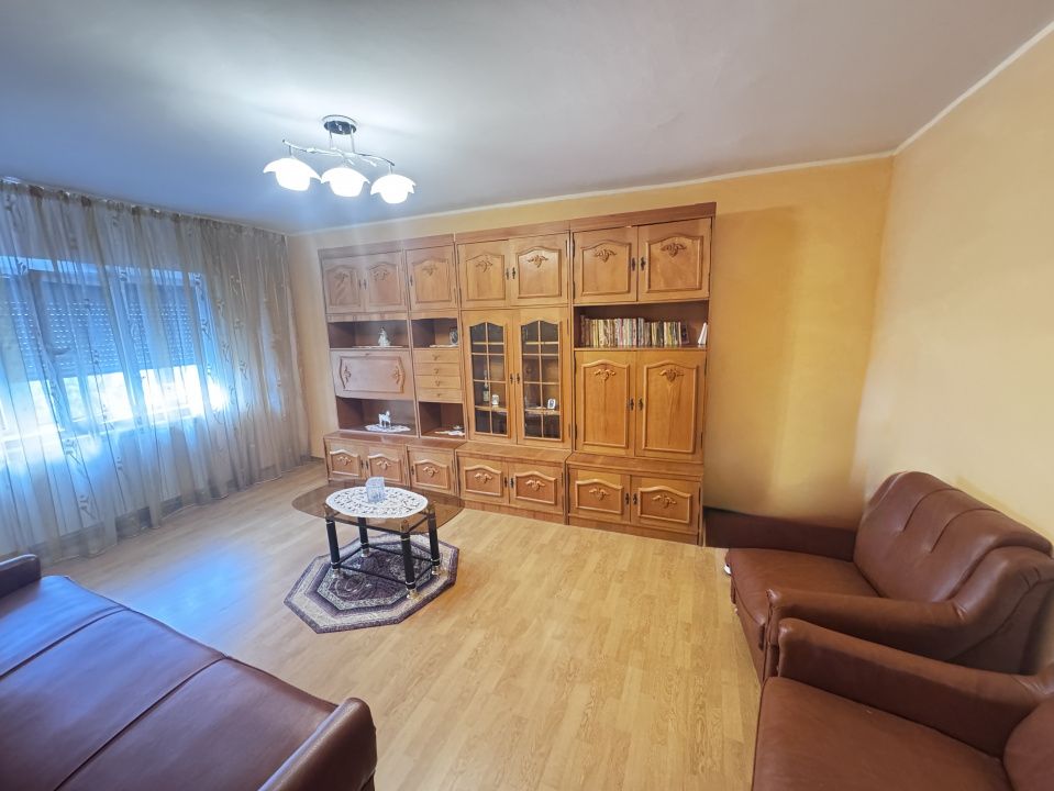 Apartament cu 2 camere de vânzare în Nord, Bacău – fotografia 1 din 14