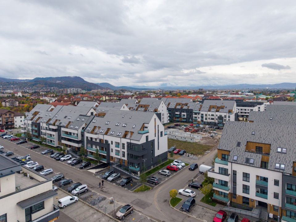 Apartament cu 2 camere de închiriat în Tractorul, Brașov – fotografia 13 din 28