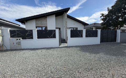 Casă cu 4 camere de vânzare în Micesti, Alba Iulia