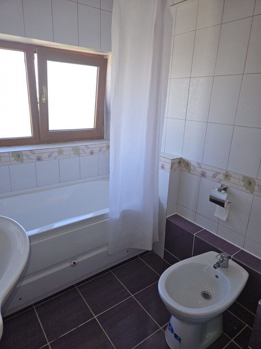 Apartament cu 3 camere de închiriat în Mamaia-Sat – fotografia 7 din 13