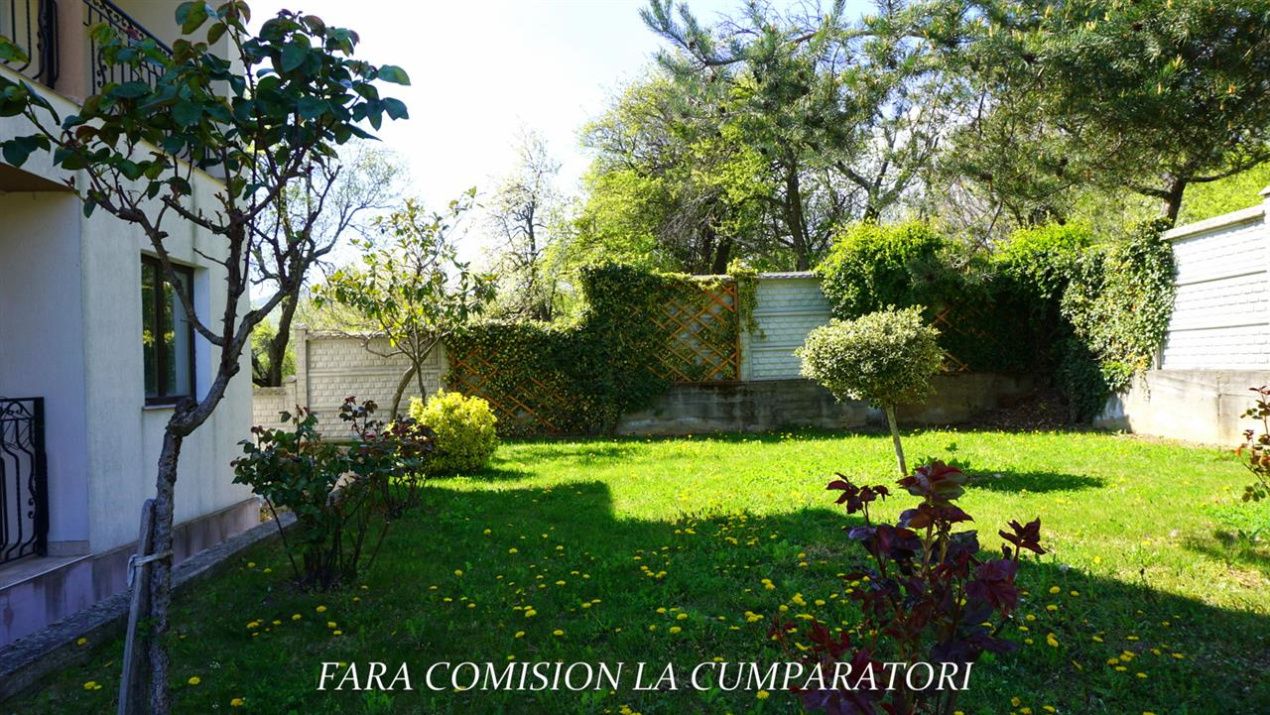 Casă cu 6 camere de vânzare în Berislavesti – fotografia 28 din 41