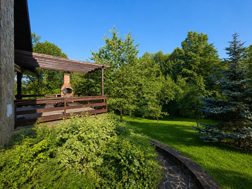 Casă cu 6 camere de vânzare în Nistoresti – fotografia 20 din 25