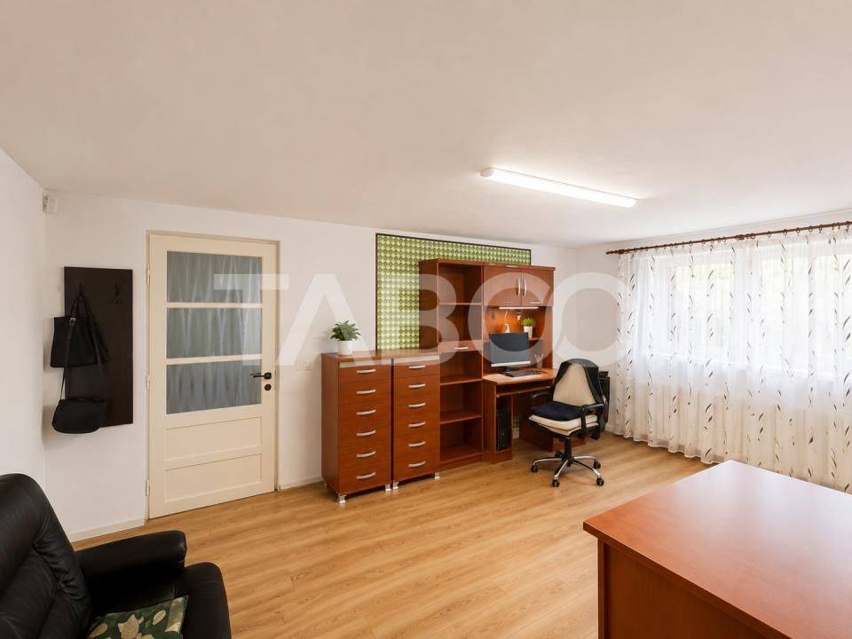 Apartament cu 3 camere de vânzare în Sub Arini, Sibiu – fotografia 3 din 19