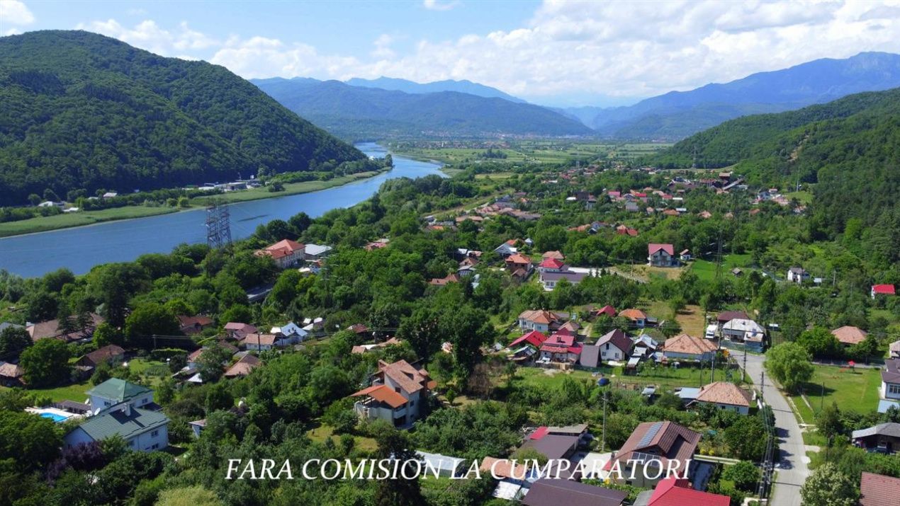 Casă cu 7 camere de vânzare în Daesti – fotografia 6 din 44