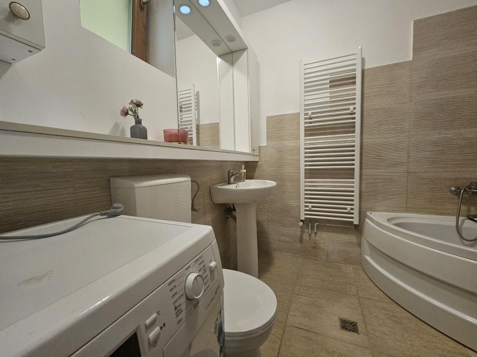 Casă cu 4 camere de vânzare în Sud, Ploiești – fotografia 9 din 17