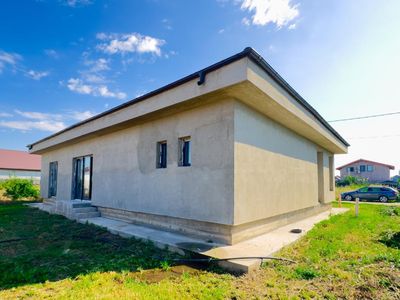 Casă cu 3 camere de vânzare în Vidra – fotografia 5 din 11
