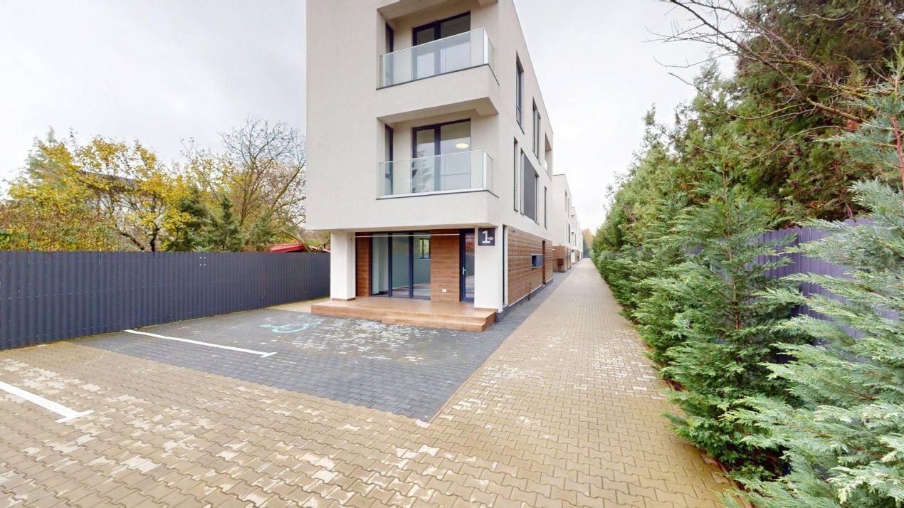 Casă cu 7 camere de închiriat în Iancu Nicolae, București – fotografia 20 din 20