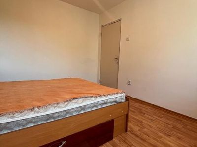 Apartament cu 2 camere de vânzare în Central, Găești – fotografia 5 din 16