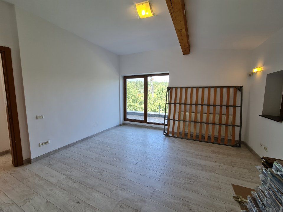 Casă cu 5 camere de vânzare în Mogoșoaia – fotografia 13 din 21