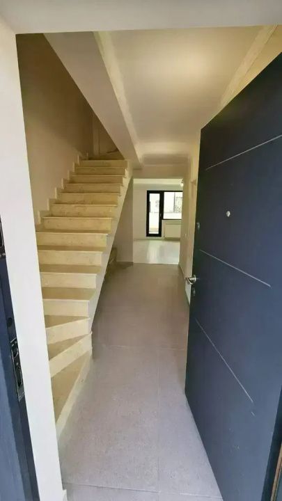 Casă cu 5 camere de vânzare în Otopeni – fotografia 14 din 22
