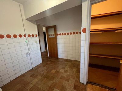 Apartament cu 2 camere de vânzare în Unirii, București – fotografia 4 din 27