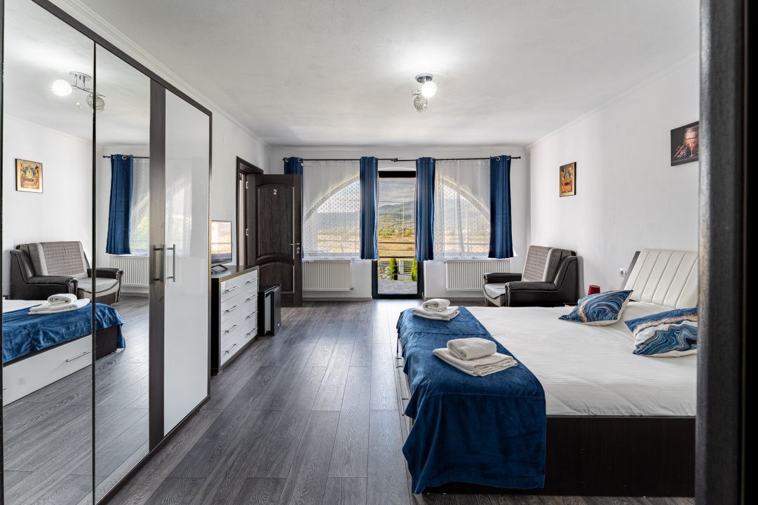 Hotel / pensiune cu 8 camere de vânzare în Central, Călimănești – fotografia 12 din 41