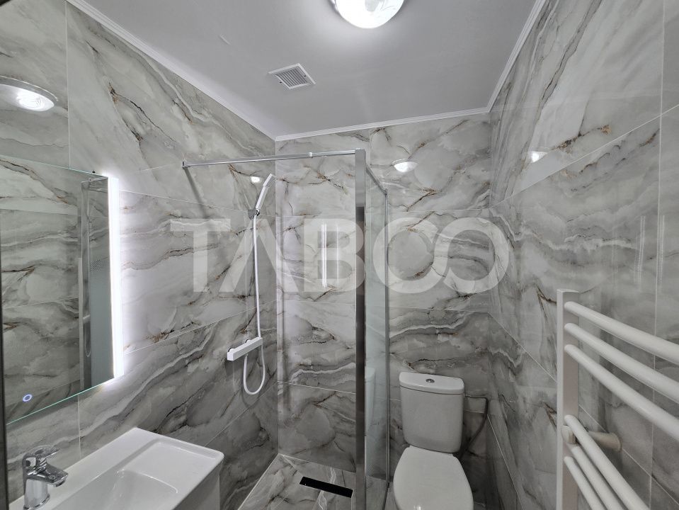 Apartament cu 3 camere de vânzare în Centrul Istoric, Sibiu – fotografia 4 din 13